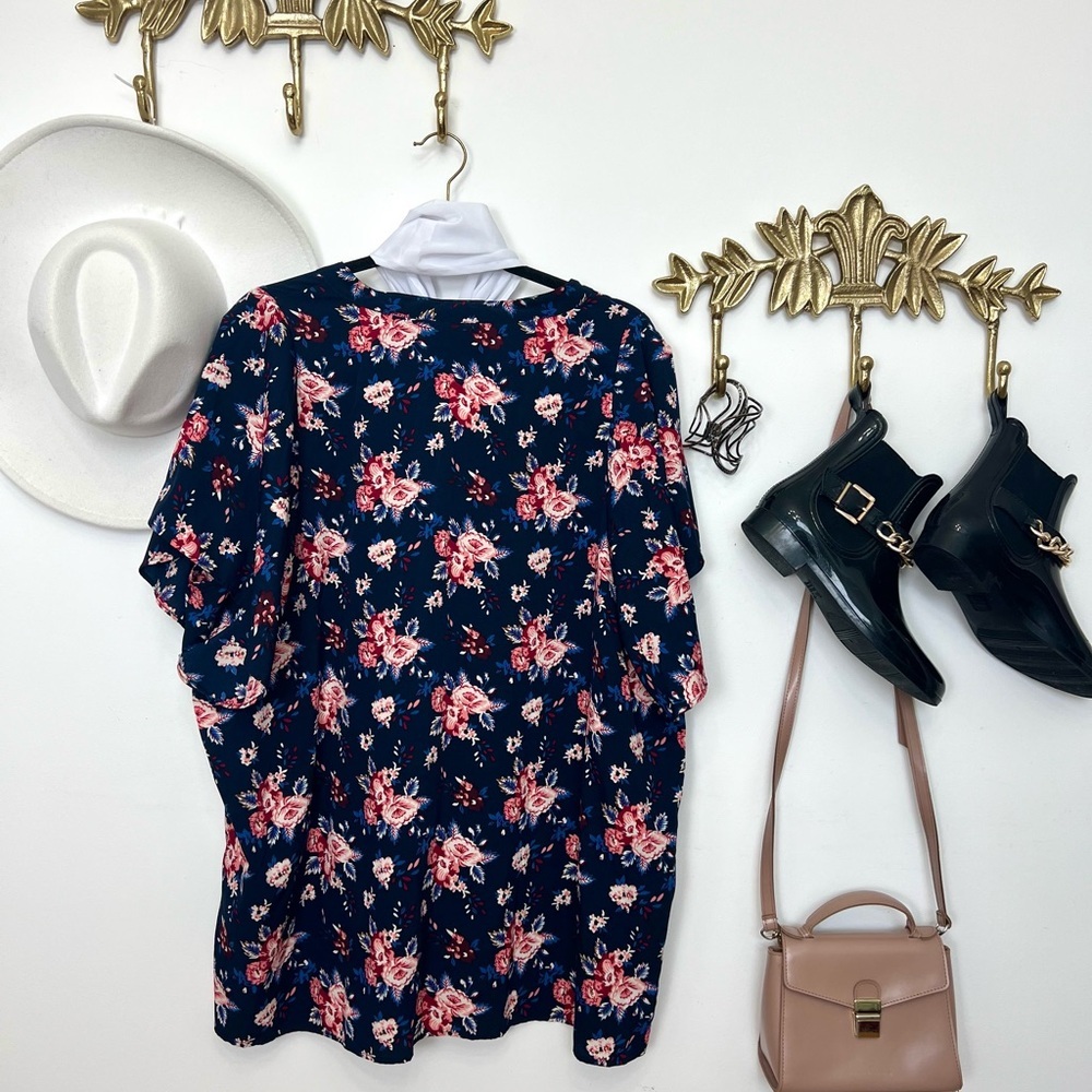 Boho ruffle sleeve top 2X ptp 26.5” - Picture 6 of 7